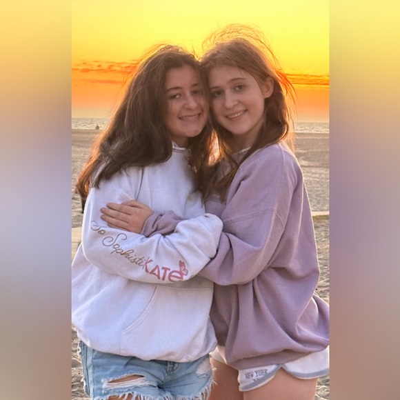 Meet your Posher, Marisa - Picture 2 of 11